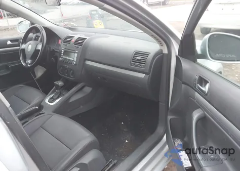 2008 Volkswagen Jetta Wolfsburg Edition из США, поврежденный, VIN 3VWRJ71K48M172258